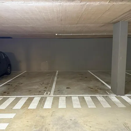 アパート Tiles 23 Luxury & Parking By Sweet