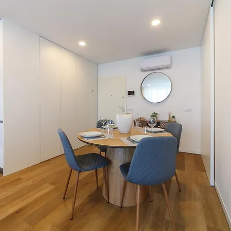 アパート Tiles 23 Luxury & Parking By Sweet アヴェイロ