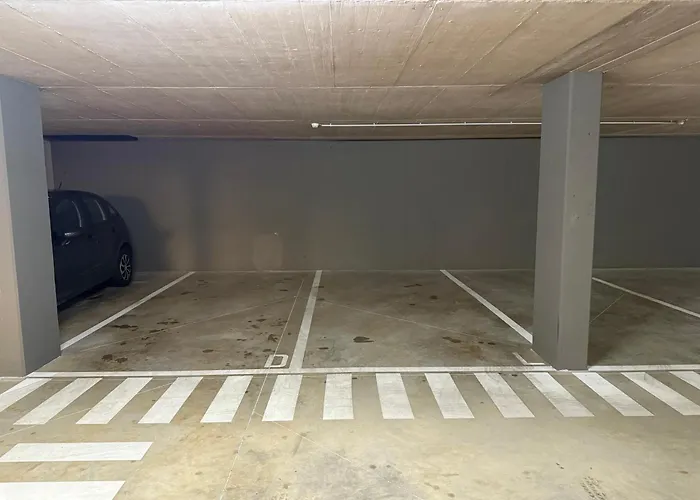 Apartment Tiles 23 Luxury & Parking By Sweet