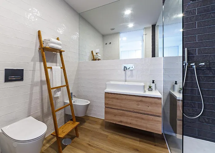 Apartment Tiles 23 Luxury & Parking By Sweet *