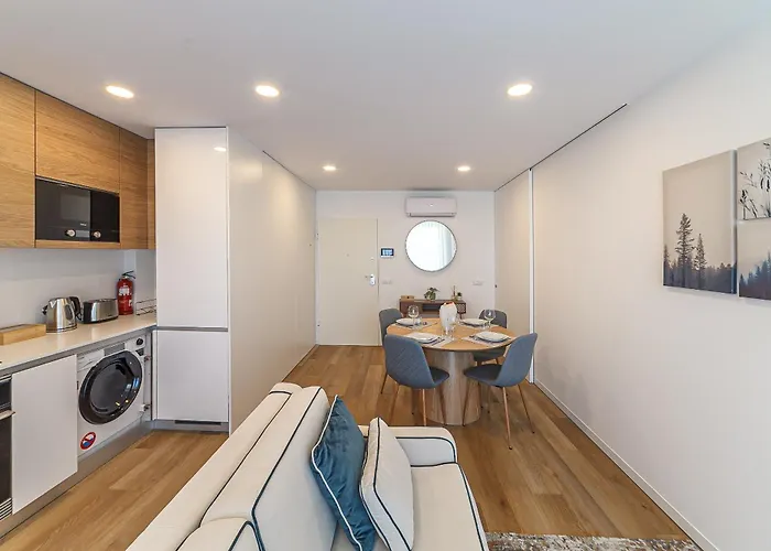 Tiles 23 Luxury & Parking By Sweet Aveiro